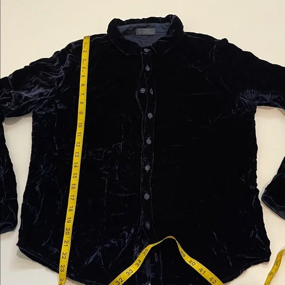 CP Shades Silk Blend Plush Velvet Button-Up Top in Deep Blue - Picture 3 of 6